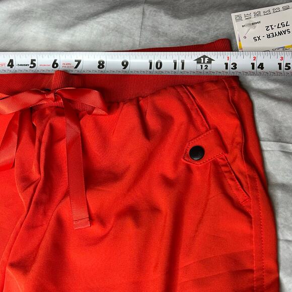 NEW Lularoe Crop Cargo Pants Women XS Runs Large Bright Red Athleisure Hiking - Picture 6 of 7